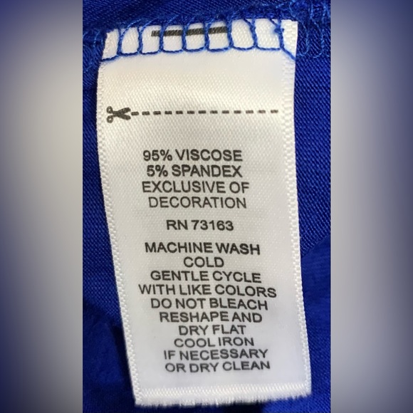 CABLE & GAUGE WOMENS COLD SHOULDER BLOUSE ROYAL BLUE MEDIUM - Picture 6 of 7